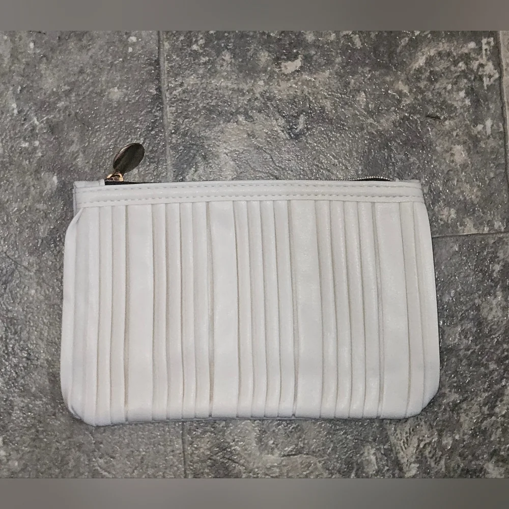 Elegant White Makeup Bag NWT